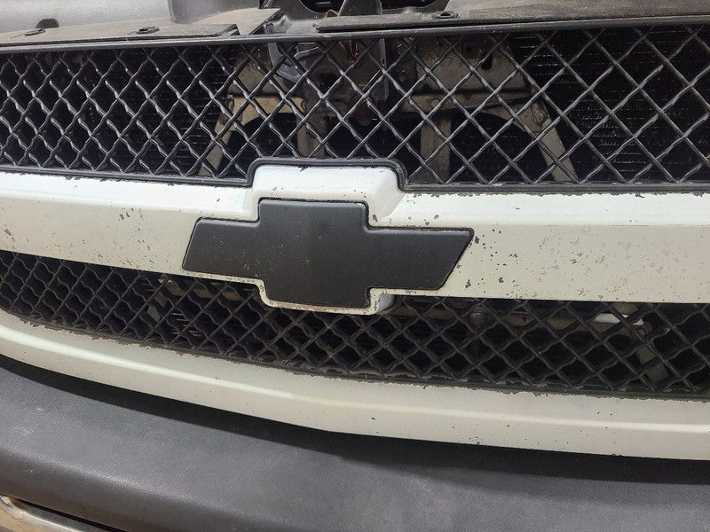 Grille Without Body Cladding Fits 03-06 AVALANCHE 1500 649666