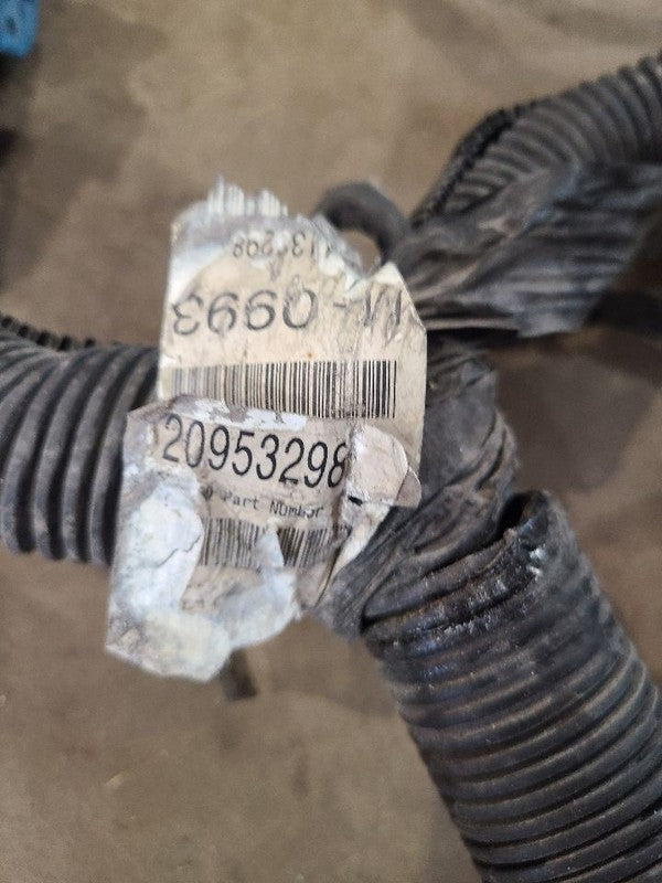 SILVRDO25 2011 Engine Wire Harness 673733