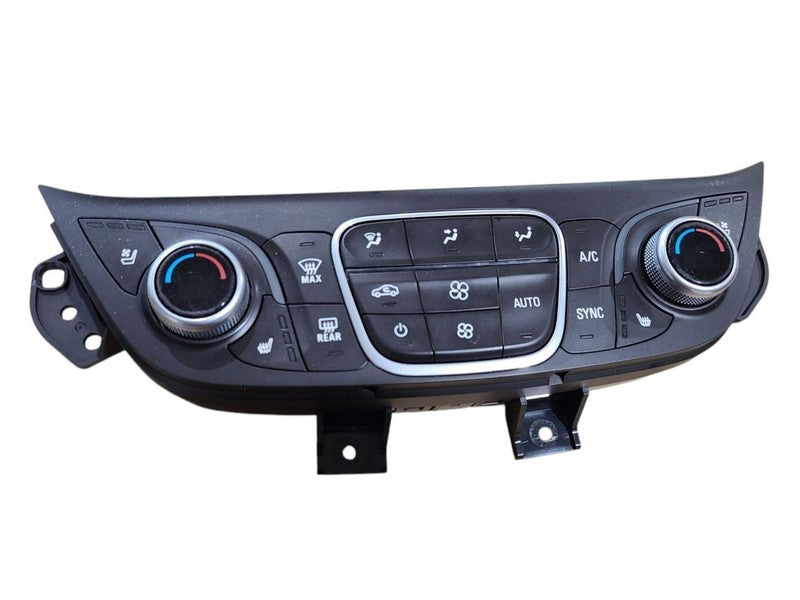 Temperature Control Panel ID 84175399 Fits 18 EQUINOX 628525