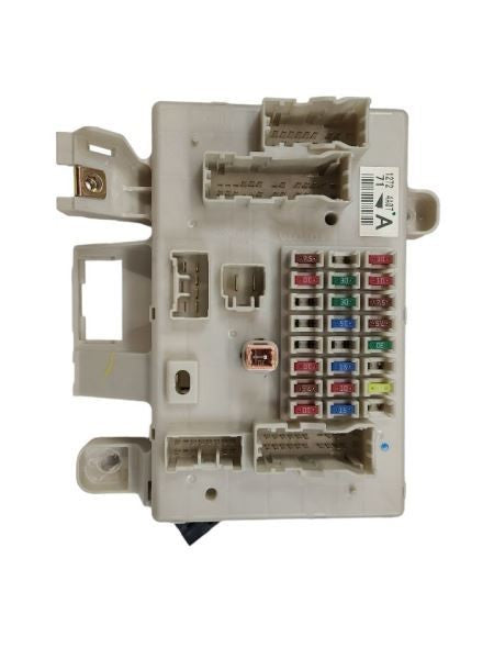 4 RUNNER  2004 Fuse Box Cabin 581634