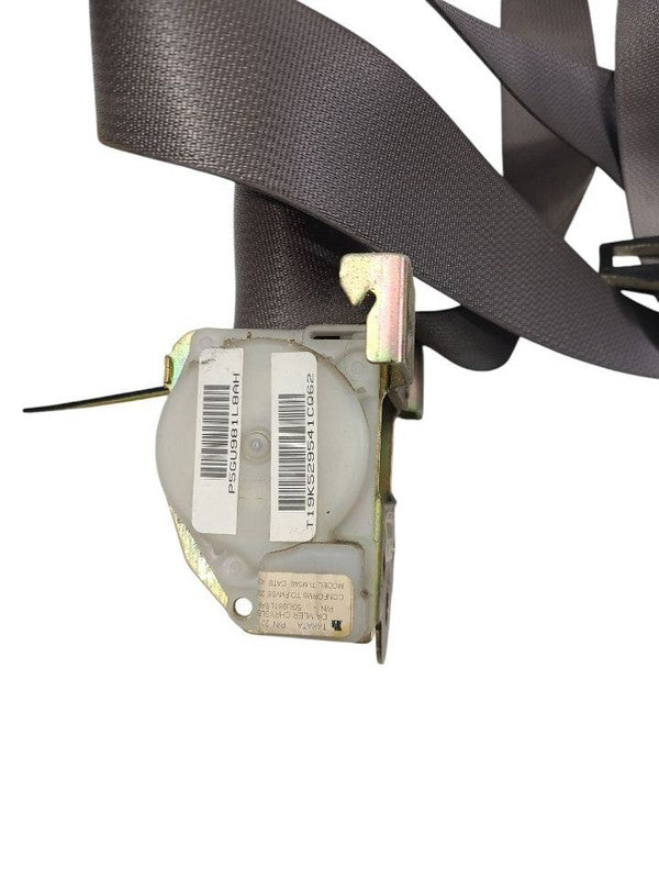 RAM3500   2005 Seat Belt Rear 617015