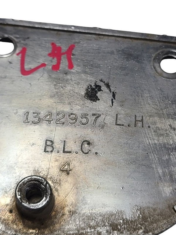 BUICK     1951 Fender Moulding 662445