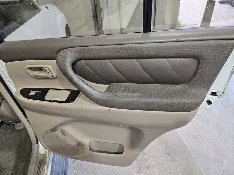 LANDCRUIS 2000 Door Trim Panel Rear 640109
