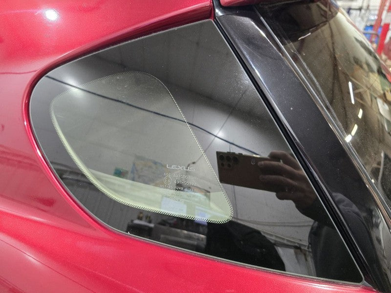 Driver Left Quarter Glass Fits 11-17 LEXUS CT200H 621301