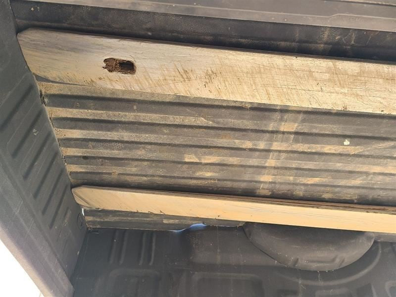 Pickup Box 8' Box Fits 15-20 FORD F150 PICKUP 558373