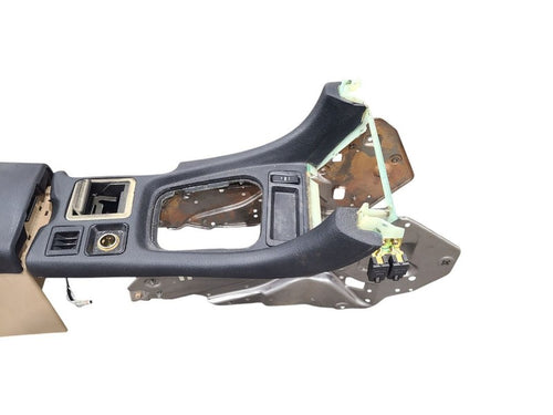 3000GT    1996 Console Front 610920