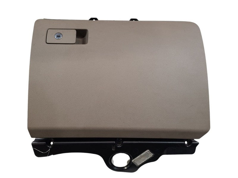 PASSAT    2007 Glove Box 624487