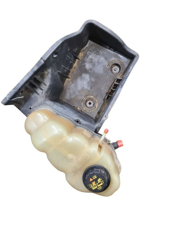Coolant Reservoir Fits 09-10 FORD F250SD PICKUP 626853