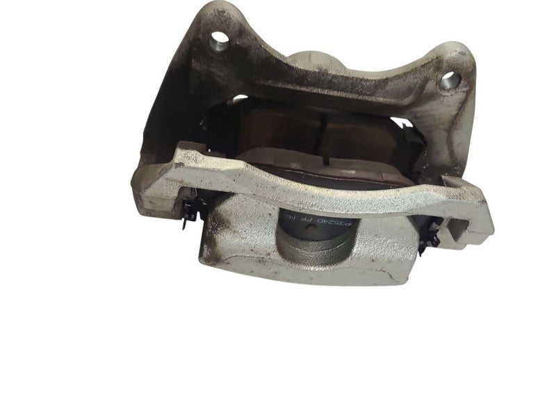 Passenger Right Caliper Front Fits 23 SPORTAGE 612155