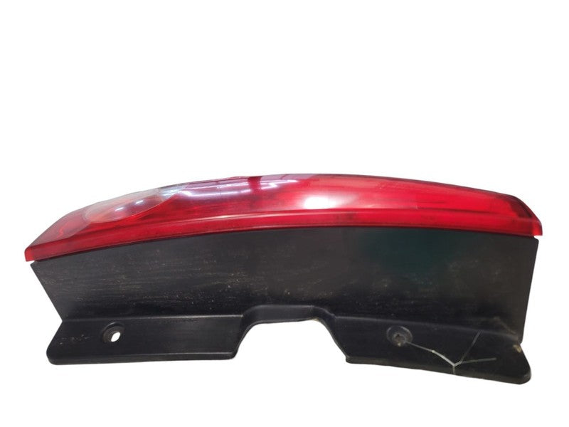 Driver Tail Light Excluding Denali Fits 07-11 YUKON 670120