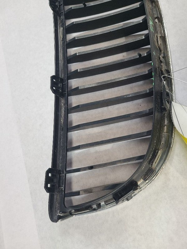 Driver Grille Canada Market Upper Bumper Fits 06-08 BMW 323i 602499