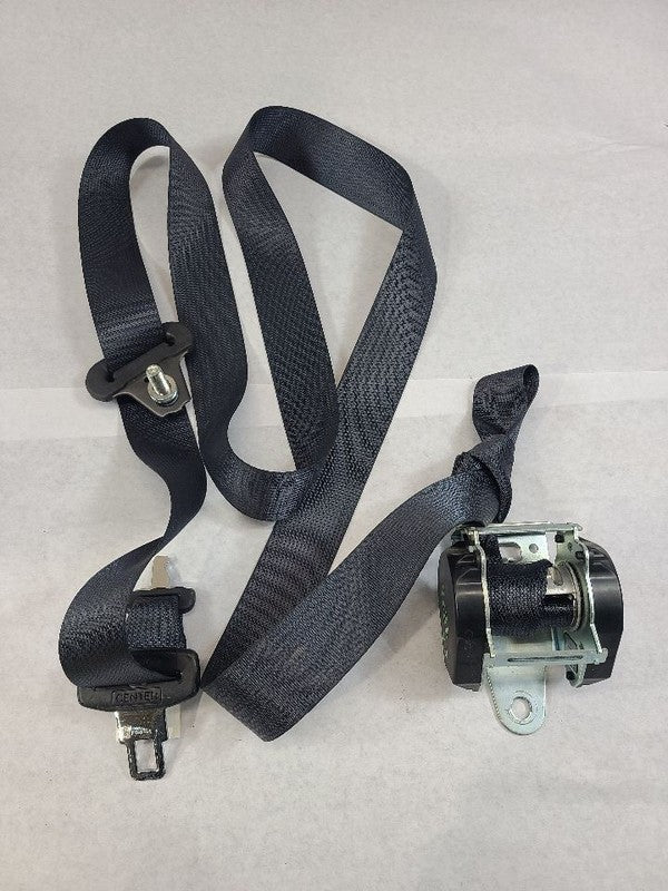 OUTLAN SP 2017 Seat Belt Rear 611141