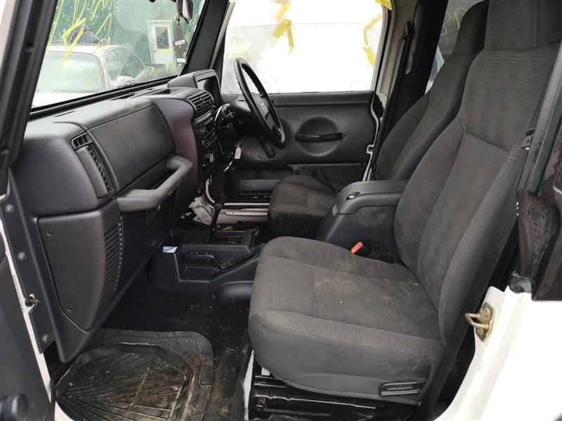 Driver Left Side View Mirror Manual Fits 03-06 WRANGLER 184920