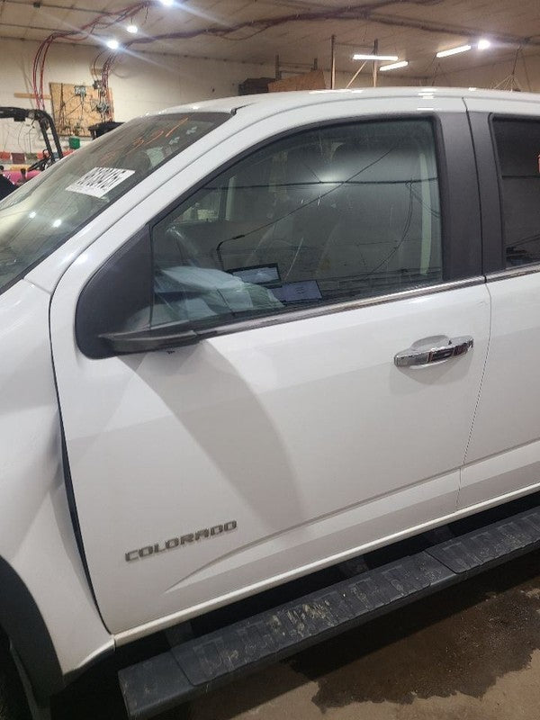 Driver Left Front Door Electric Fits 15 CANYON 655953