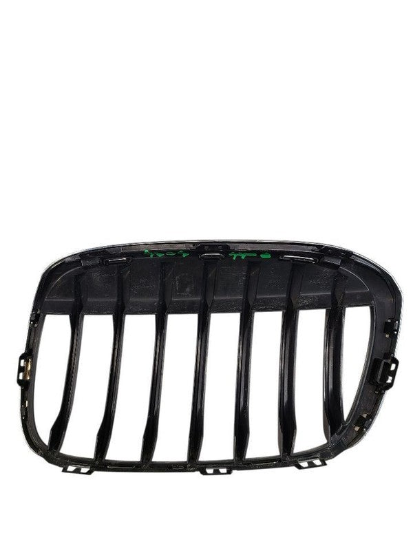 Passenger Grille Bumper Mounted Base Upper Fits 16-19 BMW X1 632485