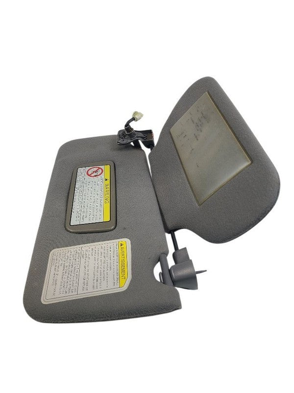 QX4       1999 Sun Visor 658278