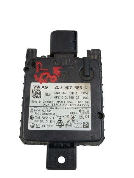 JETTA     2019 Camera/Projector 599880