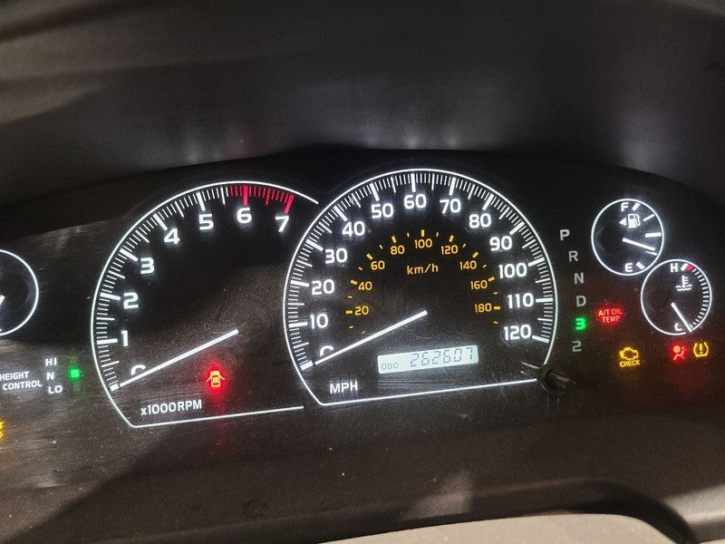 Driver Corner/Park Light Park Lamp-turn Signal Fits 05-07 SEQUOIA 6667