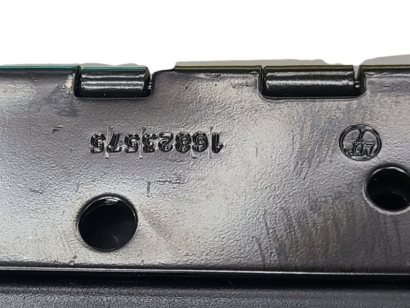 LESABRE   2005 Glove Box 680673