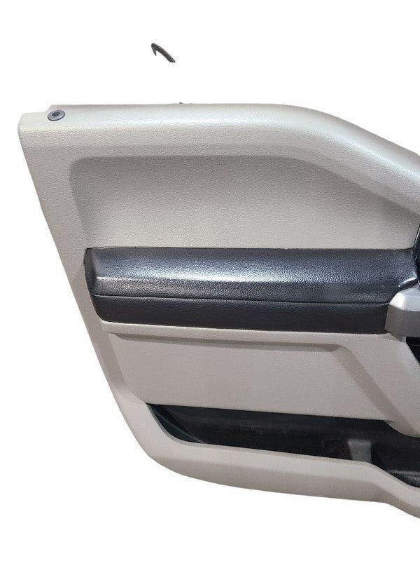F150      2016 Front Door Trim Panel 652374