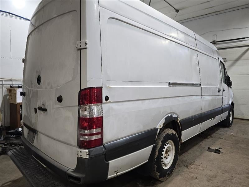 Fuel Pump 2.1L Pump Assembly Fits 14-17 MERCEDES SPRINTER 2500 580784