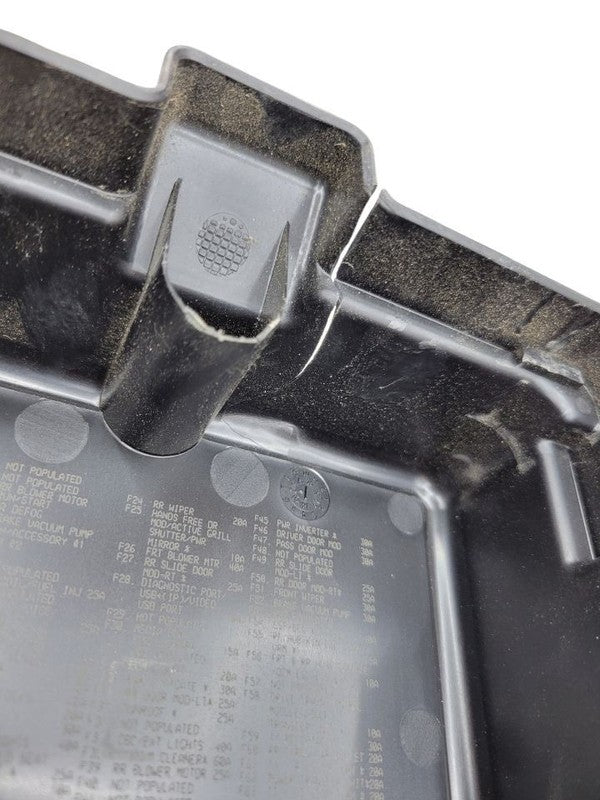 Fuse Box Engine Fits 20-22 VOYAGER 676393 68453710AA