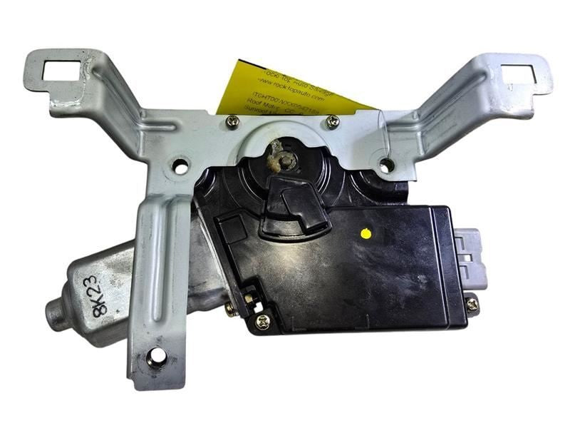 LX470     1999 Roof Motor 610142