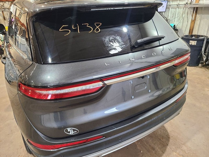 CORSAIR   2020 Fuel Filler Door 661543