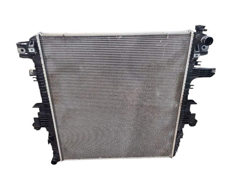 Radiator Fits 14-20 INFINITI QX80 654213