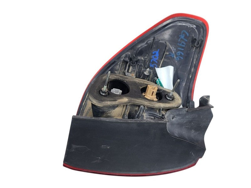 Passenger Tail Light Quarter Panel Mounted Fits 08-17 SEQUOIA 678176