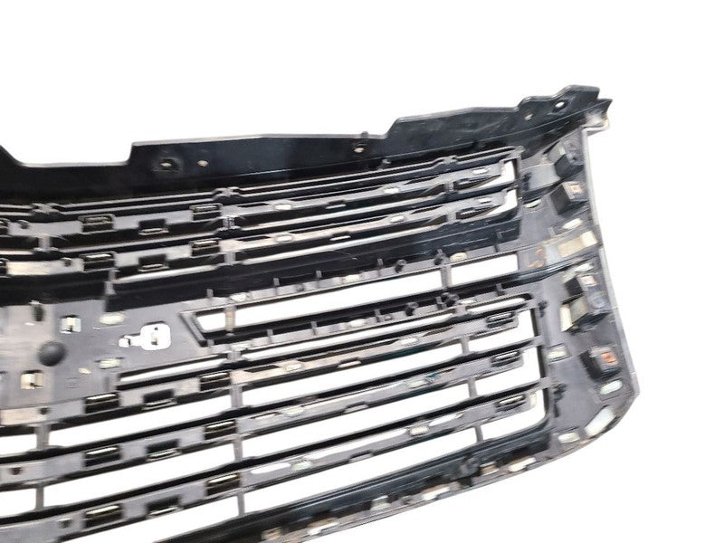 Grille Without Black Bowtie Premier Opt 1LZ Fits 15-20 SUBURBAN 1500 6