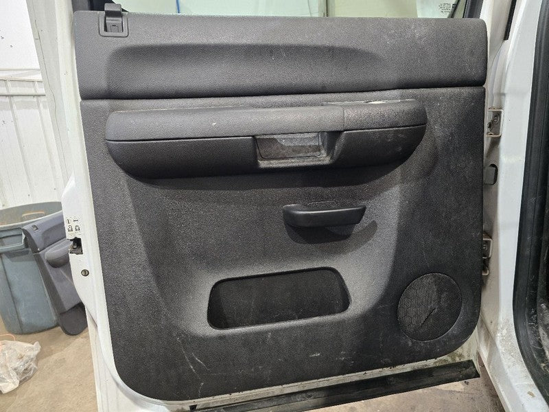 Rear Driver Door Trim Panel Fits 2007 SILVERADO 3500 646595