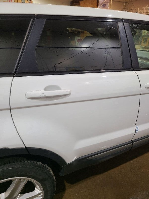Passenger Right Rear Side Door Fits 12-19 EVOQUE 660842