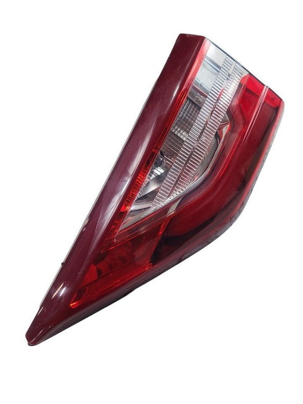 Passenger Tail Light Lid Mounted Fits 18-21 TRAVERSE 661229