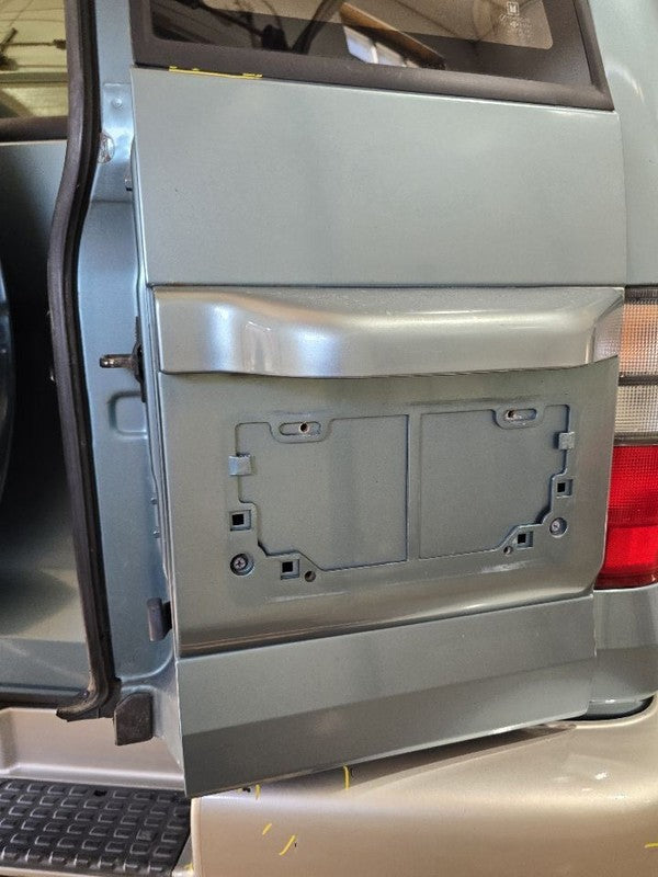 Passenger Right Rear Back Door Fits 98-02 ISUZU TROOPER 646697