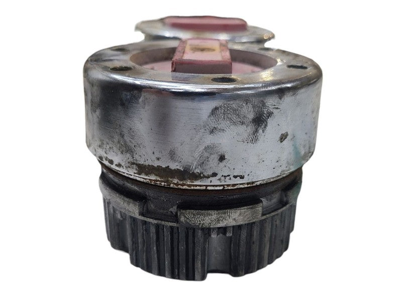F250      1989 Locking Hubs 680525