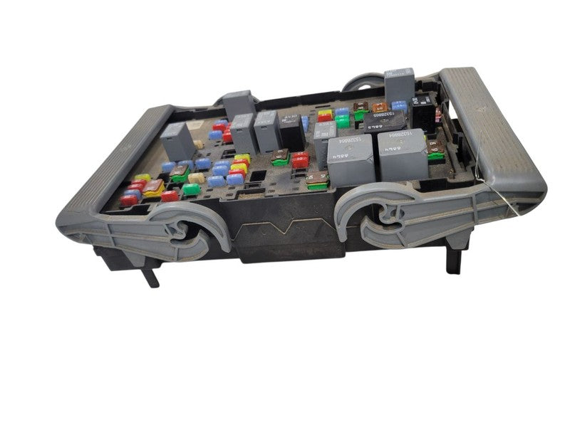 Fuse Box Engine Fits 07-09 SUBURBAN 1500 670171