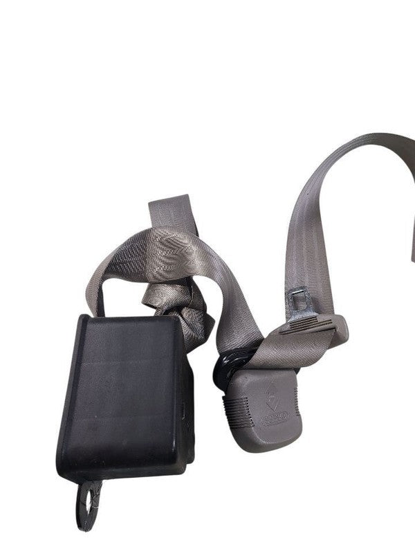 SUBGM1500 1997 Seat Belt Rear 645363