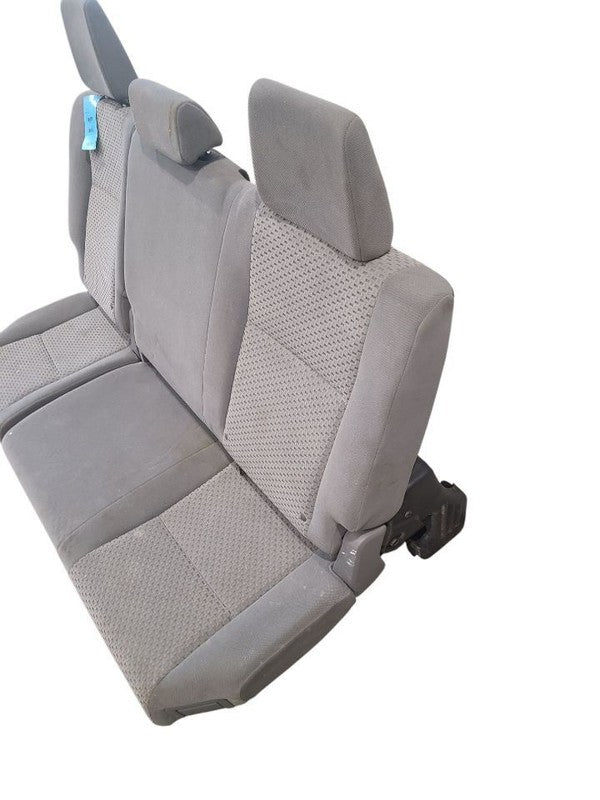 TUNDRA    2011 Seat Rear 628417