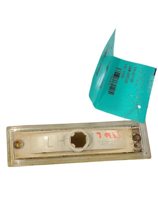 Driver Corner/Park Light Side Marker Fits 81-91 BLAZER/JIMMY (full siz