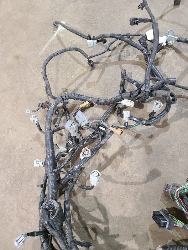 PATHFINDR 2013 Engine Wire Harness 608693