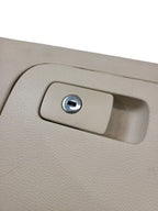 JETTA     2014 Glove Box 569108