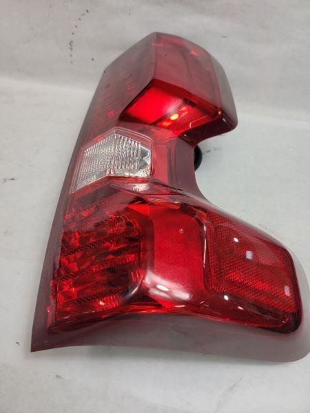 Drivers Side SILVRDO25 2021 Tail Light 396089