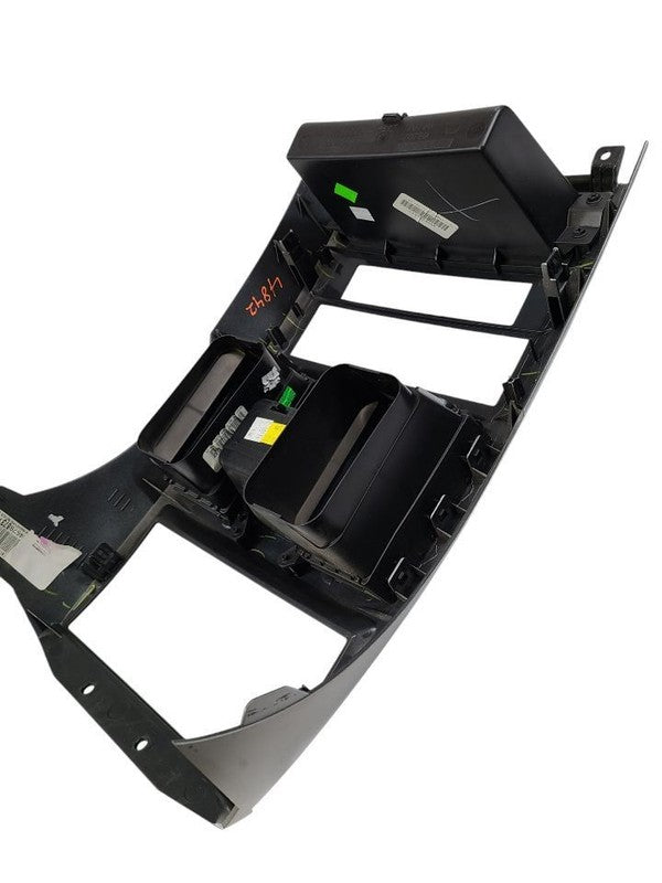 CARAVAN   2008 Dash Bezel 614584