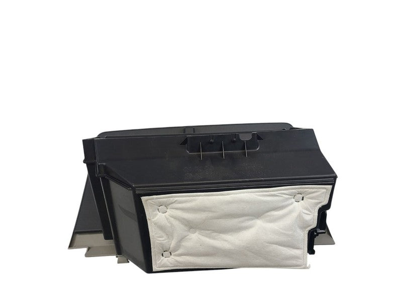 EQUINOX   2017 Glove Box 606362