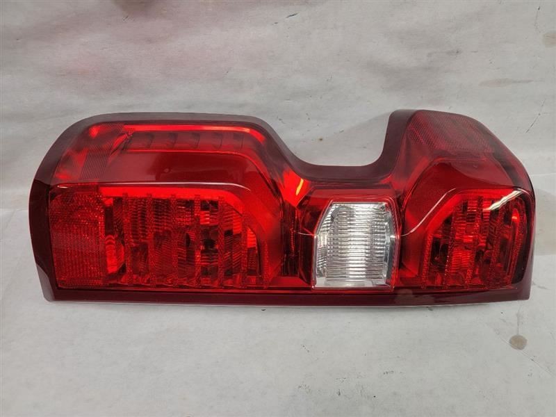 Drivers Side SILVRDO35 2020 Tail Light 395624