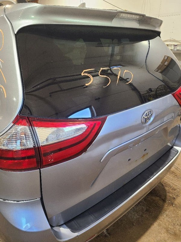 Trunk/Hatch/Tailgate Le Fits 11-20 SIENNA 670035