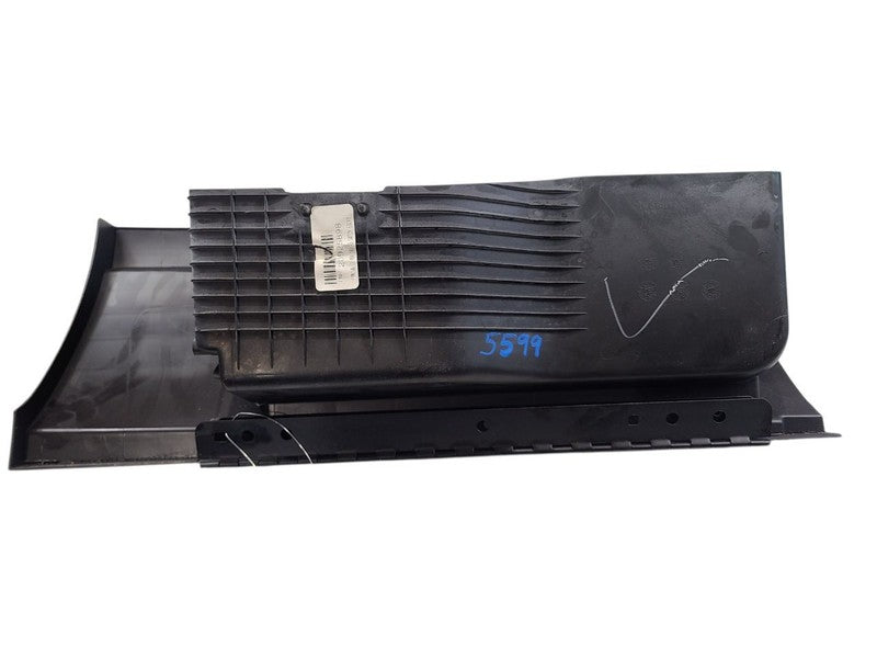 YUKON     2011 Glove Box 671847