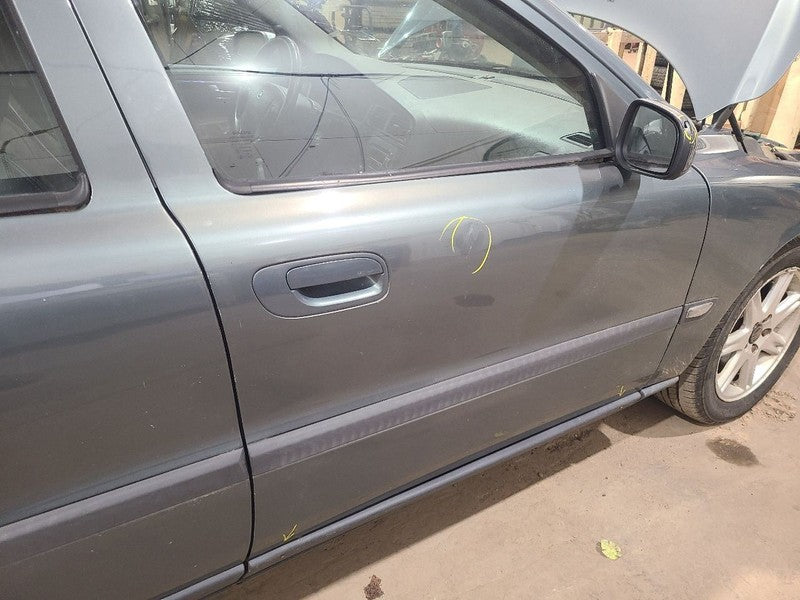 Passenger Right Front Door Sedan Fits 01-09 VOLVO 60 SERIES 649783