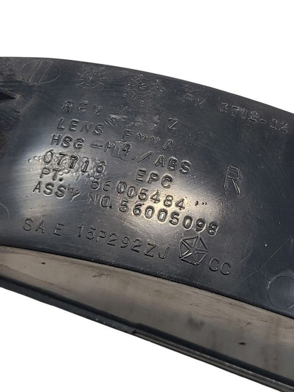 Passenger Corner/Park Light Below Headlamps Fits 97-98 GRAND CHEROKEE 